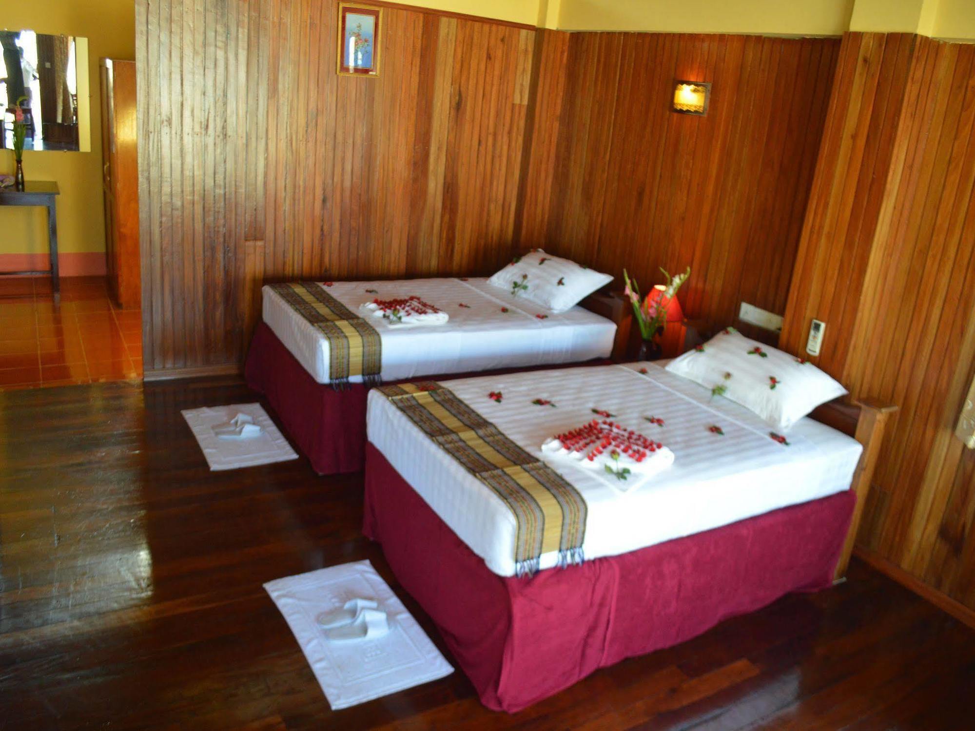 Diamond Hotel Ngapali Luaran gambar